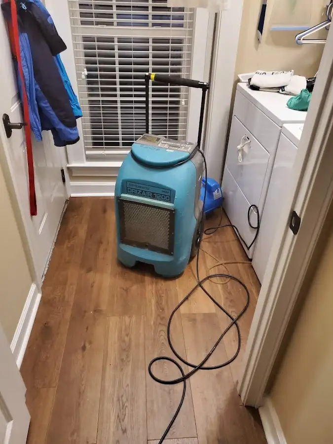 Commercial dehumidifier deployed for Crawl Space Restoration in Amherst